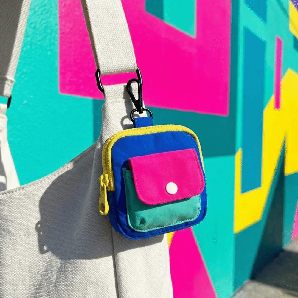 Stylish Portable Storage Bag Portable Zipper Earphone Case Compact Small Hanging Bag Daily