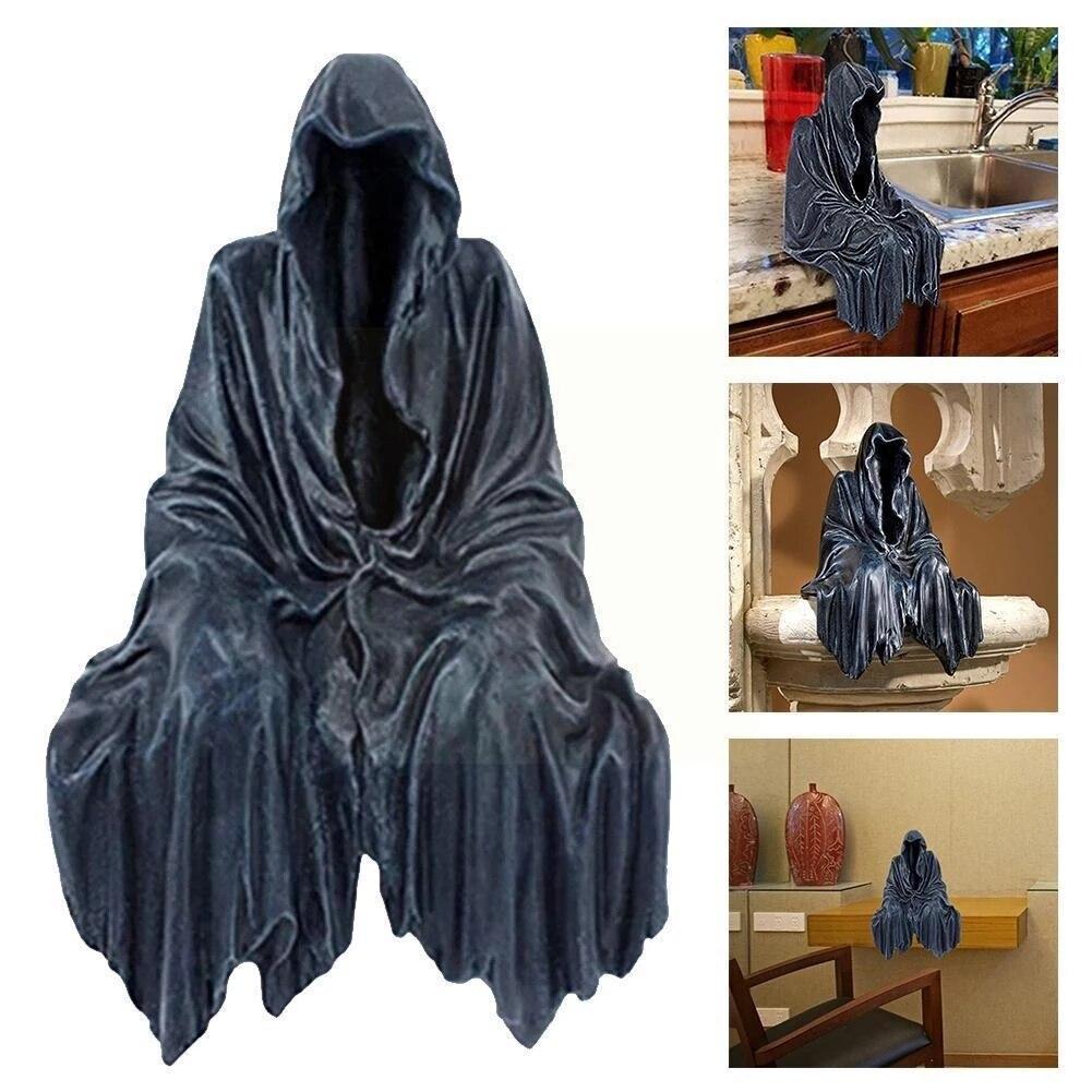 Mysterious Master of Black Clothes Ornaments Scary Black Robe Gothic Garden Ornaments Desktop Carving Home Statue