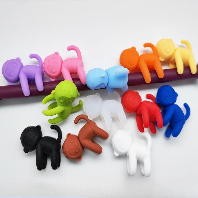Wine Glass Markers Set of 12 Mini Silicone Drink Glass Tags Recognizer Cup Labels Signs for Party Bar