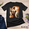 Cat Taking a Selfie with Solar 2024 Eclipse Wearing Glasses Unisex T-shirt