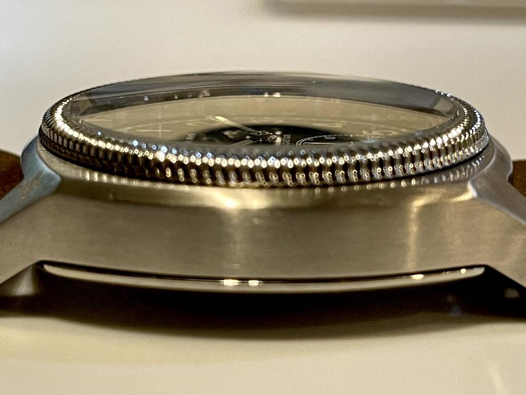 Военные часы Majetek big Turtle 3hands Majetek Big Turtle 3hands Коричневый ремешок из натуральной кожи Crazy Horse [MRMW] Мужские