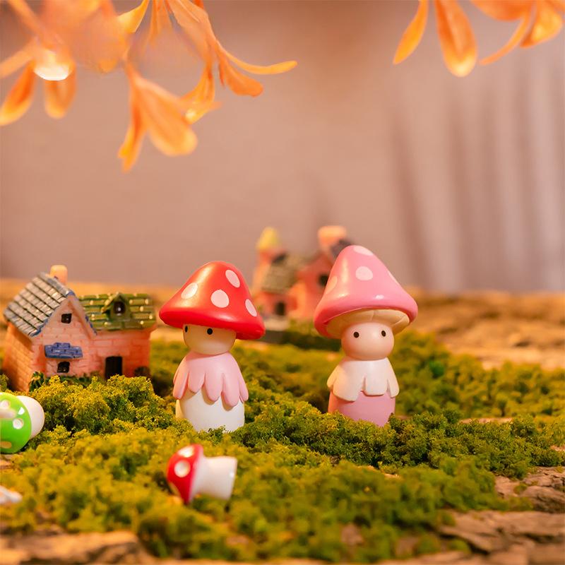 Micro Landscape Baubles Mushroom Doll Cake Fleshy Decorations Student Handmade Accessories Plastic Crafts