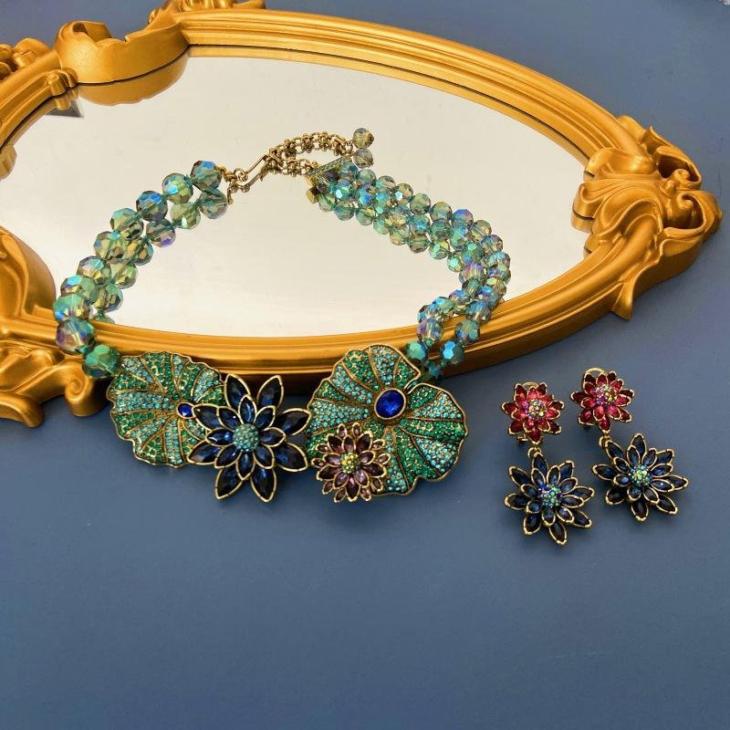 Винтажная бижутерия Двор Лотосовый лист Ретро Цветок Инкрустированный стразами Серьги Колье Набор