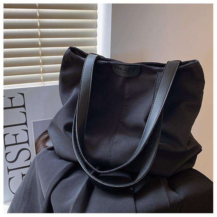 Однотонная большая вместительная холщовая сумка-тоут для женщин, новая японская сумка через плечо для студентов колледжей