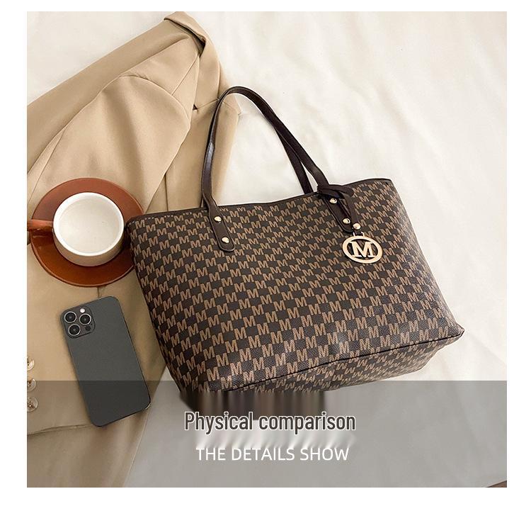 Stylish Large-Capacity Retro Commuter Tote: Versatile Korean Shoulder Handbag