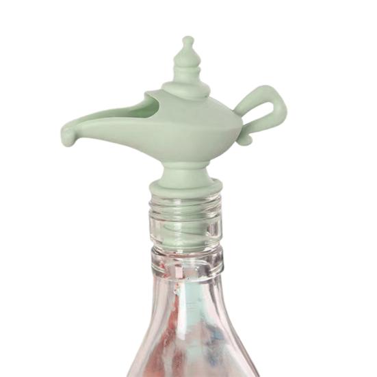 Olive Oil Spout Olive Oil Dispenser Spout Pour Spouts Silica Gel Automatic Opening Closing Spout Leak-Proof for Olive Oil Vinegar Wine Bottles