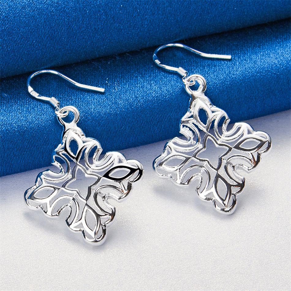 925 Sterling Silver Exquisite Hollow Snowflake Earrings for Women Fashion Charming Wedding Jewelry Accessories