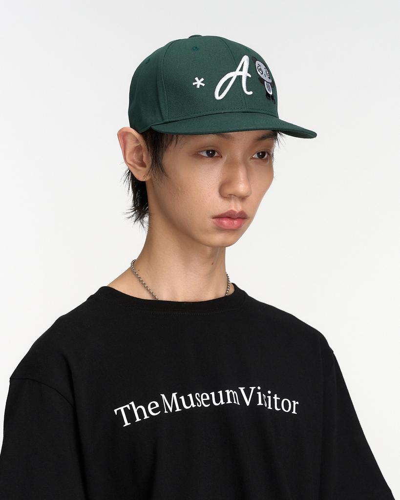 Кепка с вышивкой панды THEMUSEUMVISITOR (зеленый)