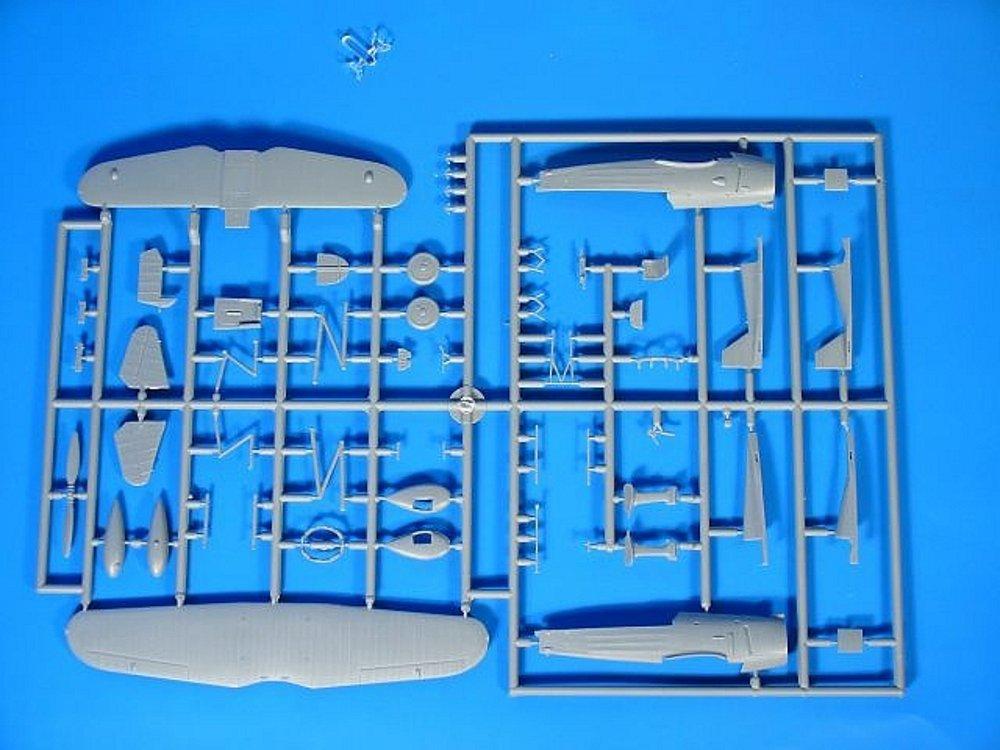 RS Model US Navy Curtiss Goshawk Plastic Model Kit 92213 1/72 BFC-2