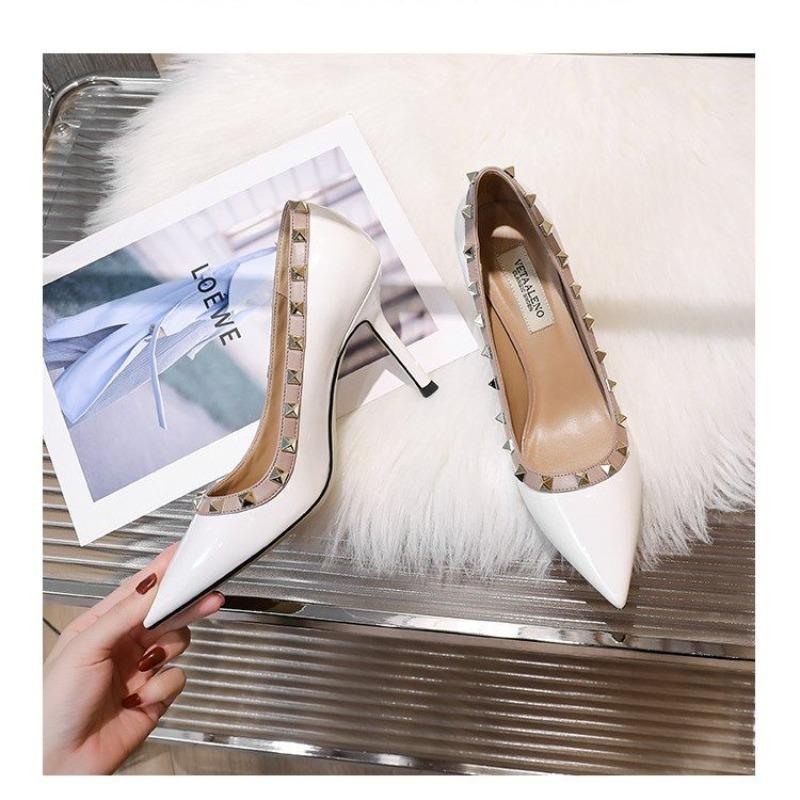 Fashion 2025 New Versatile Patent Leather Studded High Heels Women's Professional Work Single Shoes