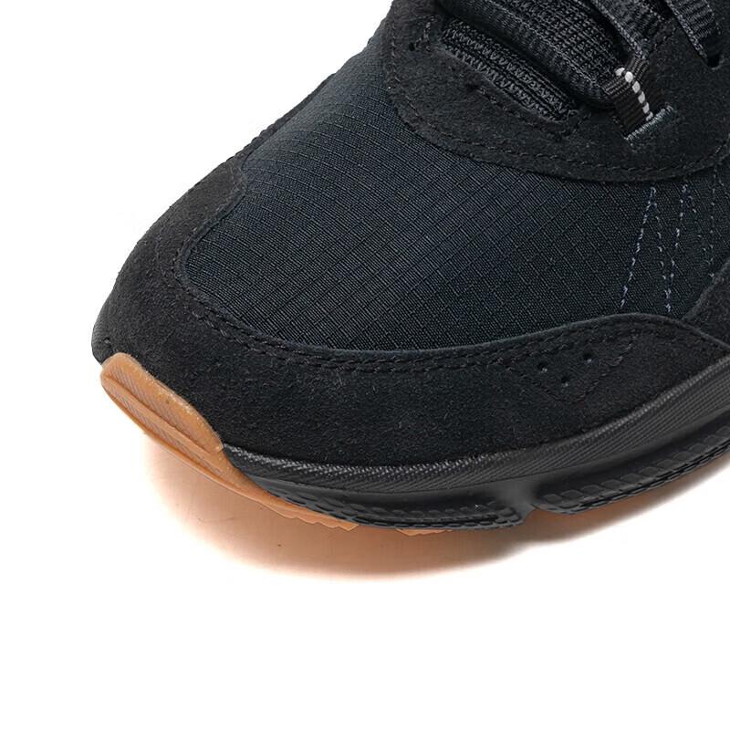 Under Armour Мужские беговые кроссовки Charged Verssert 2