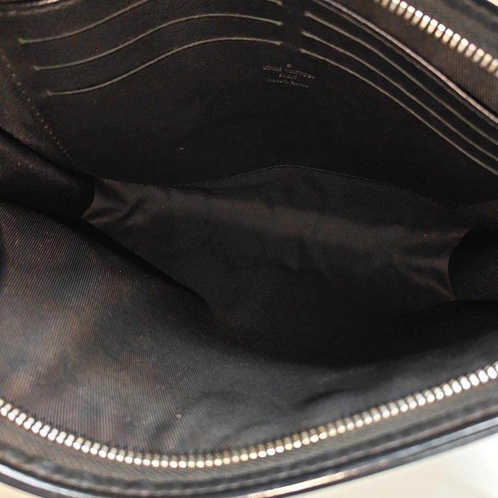 [Б/У] Louis Vuitton Pochette Voyage MM 'Черный холст Damier Graphite' - Хорошее состояние #PTP5C9
