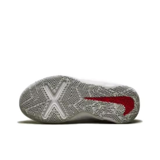 Nike Team Hustle D 10 Cushioning, Wear Resistant Mid Top Childrens Basketball