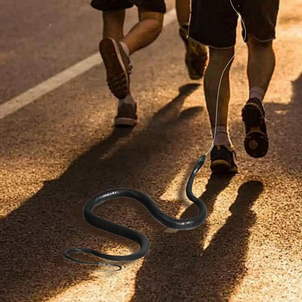 Realistic Snake Prank Simulation Snake Rubber Snake Toy Fashion Scary Tricky Toy Outdoor