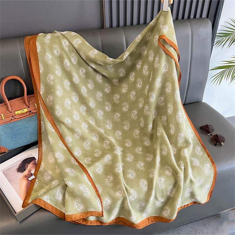 Luxury Brand Scarf Love Cotton Shawl Lady Wrap Large Pashmina Hijab Headband Scarves Islamic Turban Bufanda Foulard Stoles