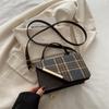 Plaid Shoulder Bag Season Niche Design Retro Versatile Messenger Bag Temperament Small Square Bag