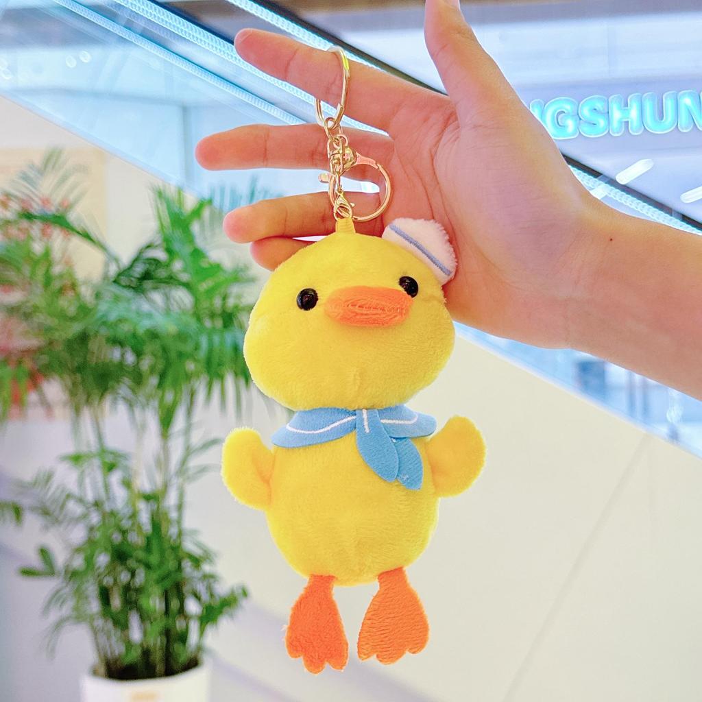 Плюшевый брелок в виде темно-синей утки: Милый шарм-кукла в шарфе для сумки