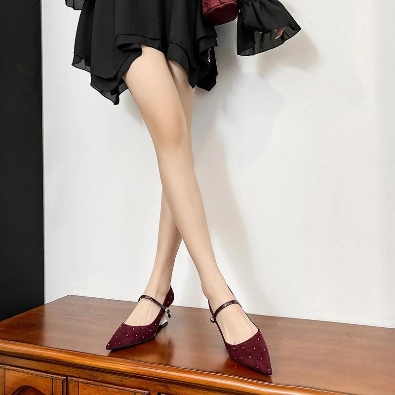 Женская обувь 2024 года, горячая распродажа, женские туфли на высоком каблуке с пряжкой и ремешком, модные неглубокие однотонные повседневные туфли-лодочки для женщин, новые туфли на каблуках с острым носком для женщин