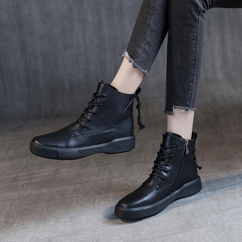 2025 Casual New Casual Boots Women's Flat-bottomed Large-size Martin Boots Student Versatile British Style Soft-soled Thermal Short Boots