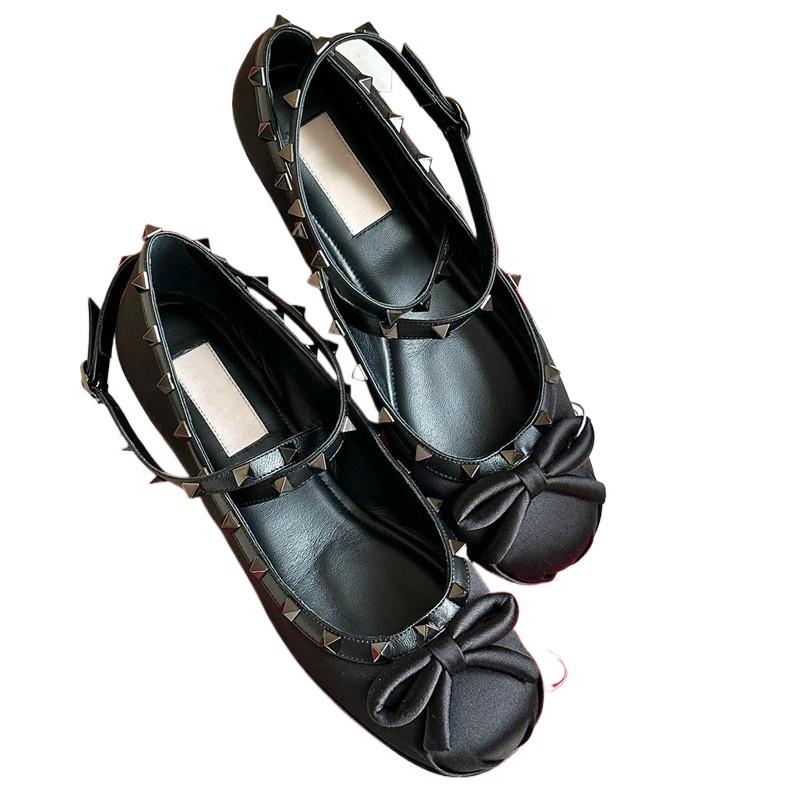 Мода НОВЫЙ Французский Стиль Заклепки Бандаж Круглый Носок Женские Бант Шелк Сатин Балетки Весна/Осень Балетки Бант Принцесса Девочки Женская Обувь