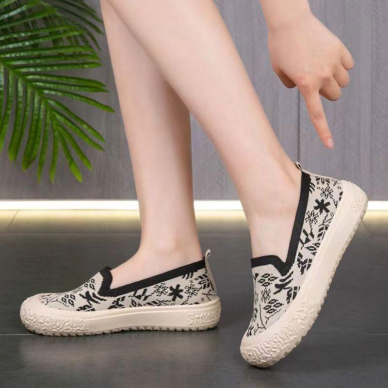 Spring and Autumn 2024 New Outwear Solid Color Oversized 42 Shallow Cut Shoes Women's Knitted Comfort Flat Shoes Woman