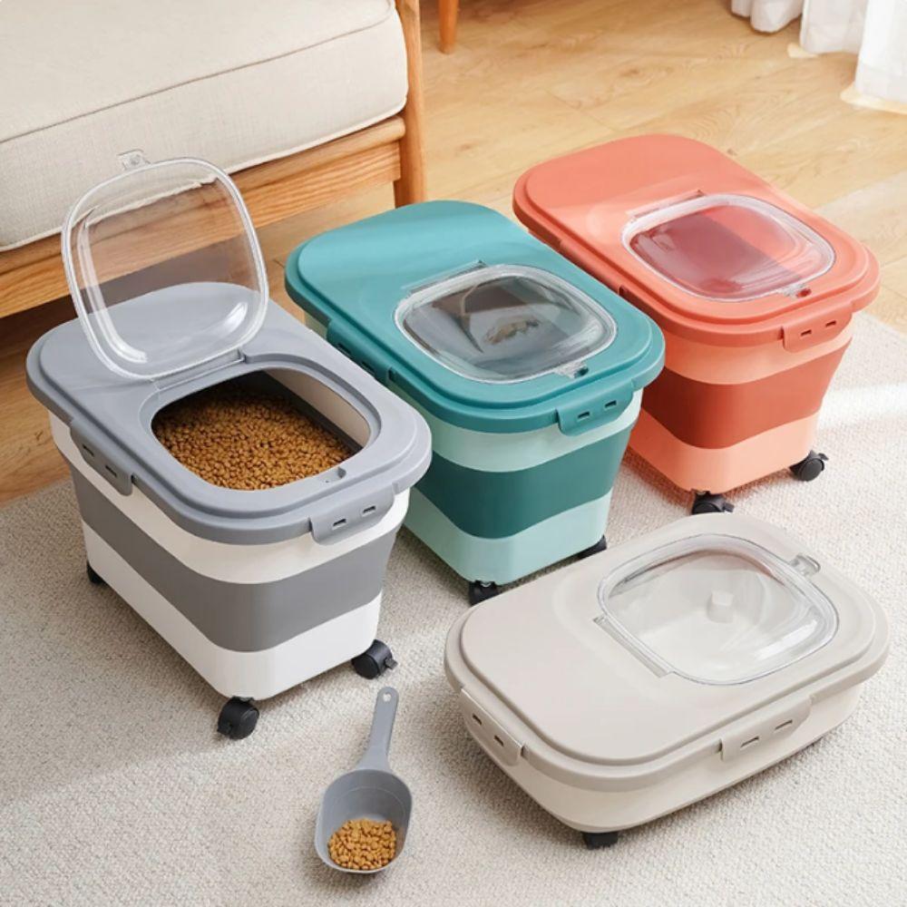 Plastic Dog Food Storage Container Collapsible Pet Food Storage Barrel  For Dogs Cats