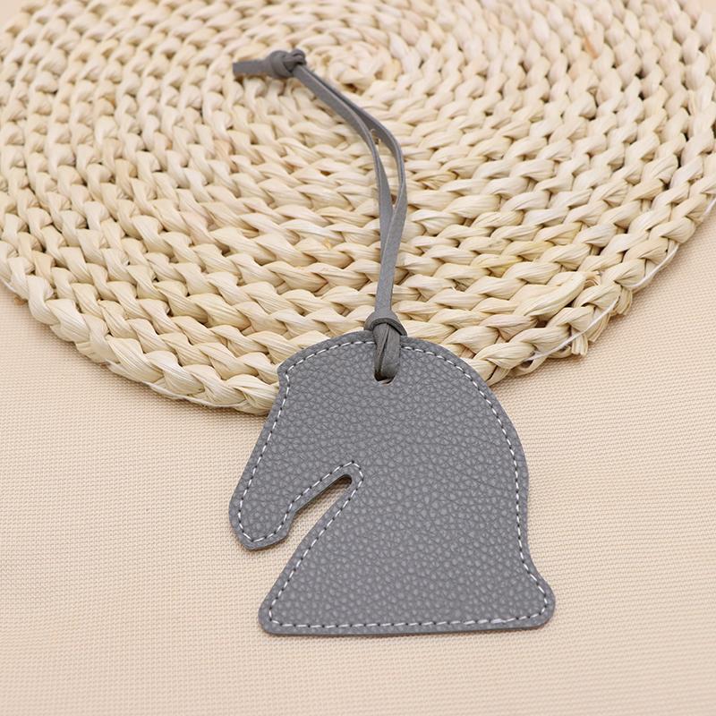 Модный кожаный милый креативный персонализированный брелок в виде головы лошади для дам, рюкзака, подвески, сумки, аксессуары