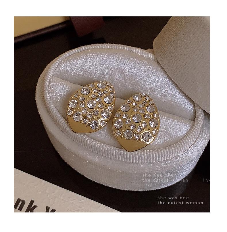 Новые серьги-гвоздики в форме капли воды из сплава со стразами для женщин, простые украшения для ушей