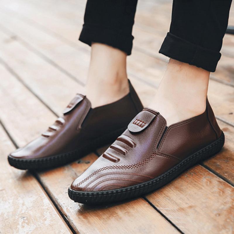 Fashion Newly Men Casual Shoes Mens Loafers Breathable Slip On Black Driving Shoes Soft Anti-slip Shoe Male Spring Leather Boat Footwear
