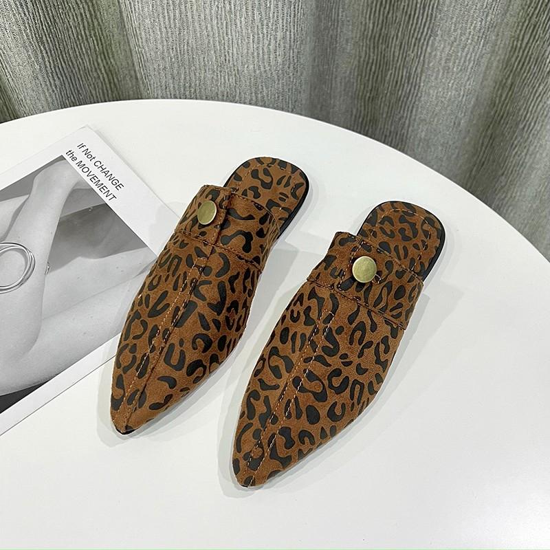 Модные осенние новые туфли-лодочки с острым носком, глубоким вырезом и заклепками, на мягкой подошве, нескользящие, износостойкие, модные джинсовые шлепанцы