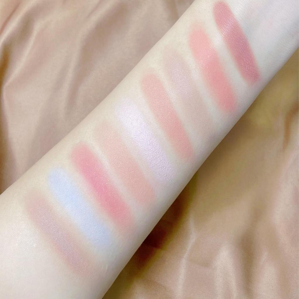 MEIBAOGE Multi-Color Matte Blush Palette: Purple, Blue, Peach, Natural, Milk Apricot