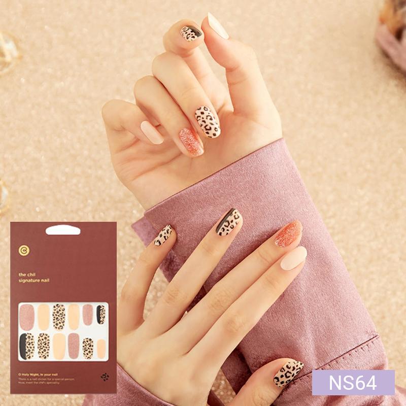 Гламурные наклейки для ногтей с ракушками и глиттером 24 шт. | Самоклеящиеся полоски, Смелый шик, Быстрый 5-минутный маникюр