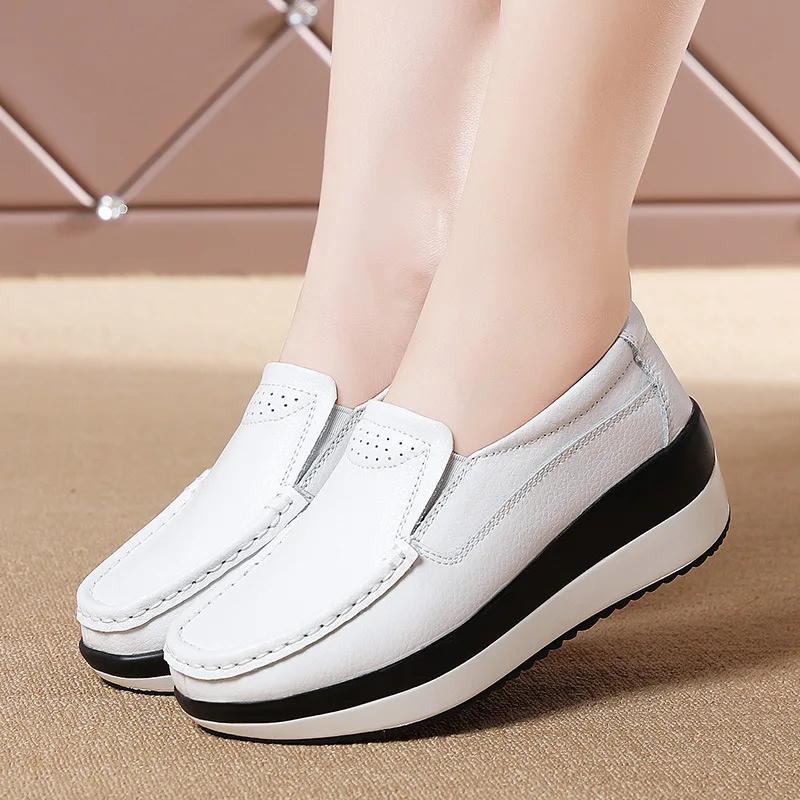 Fashion Women Flats Platform Shoes Print Hollow Sandals Spring Summer Casual Walking Shoes Designer New Wedge Breathable Sneakers