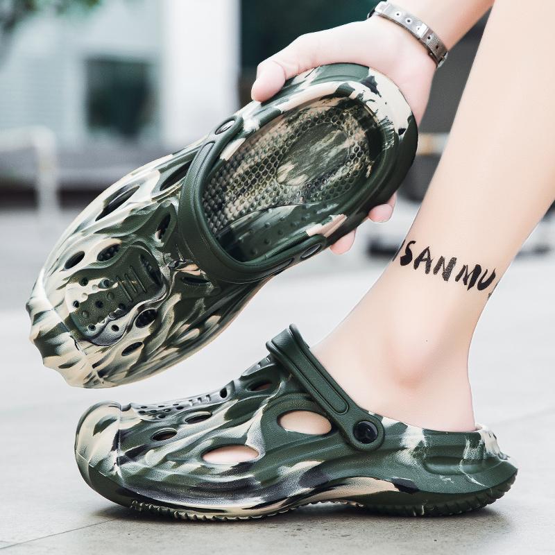 Модные Claccis Мужские тапочки 2025 Мужская летняя пляжная обувь Женская уличная обувь Камуфляжные шлепанцы Летние парные садовые клоги