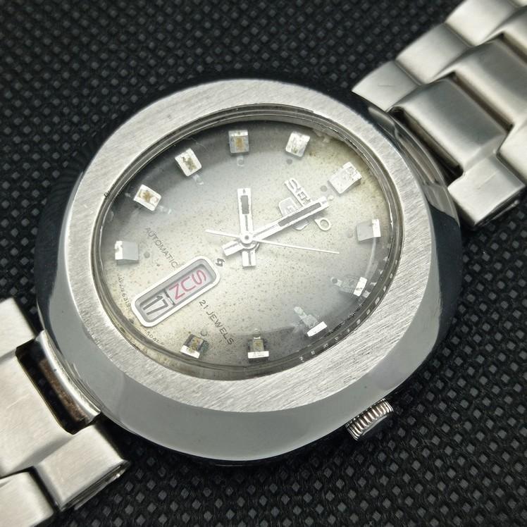 USED VINTAGE SEIKO 5 AUTOMATIC 6319A JAPAN MENS DATE WATCH 621d-a415804-2 SKU621d-a415804