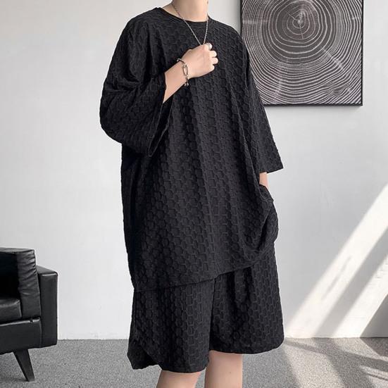 2Pcs/Set Men Casual Outfit O-neck Short Sleeve T-shirt Elastic Waist Pockets Design Wide Leg Shorts Set Solid