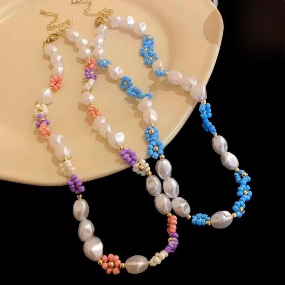 Korean Style Rice Bead Necklace Bead Flower Pearls Clavicle Chain Cute Daisy Bracelet Women
