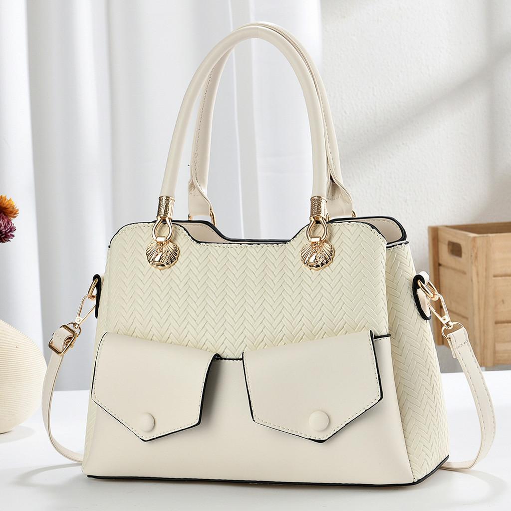 Trendy Womens Crossbody Bag With Soft Structure And Inner Zipper Pocket