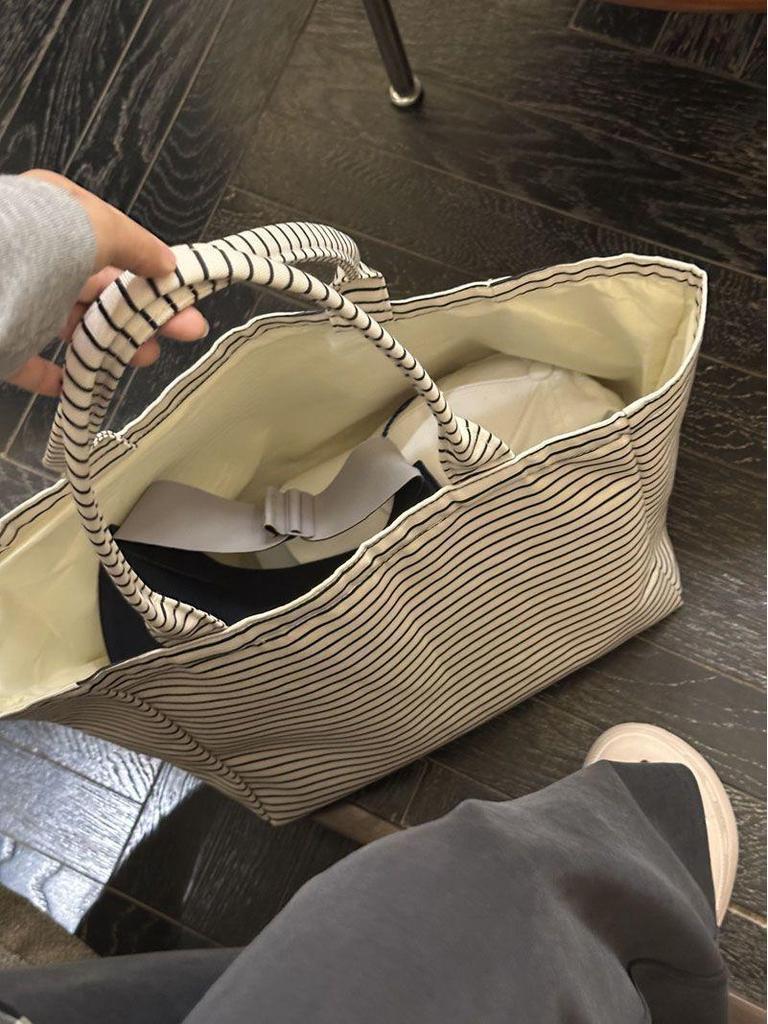 Korean-Style Striped Canvas Tote: Large-Capacity Handbag for Women, 2025 Edition