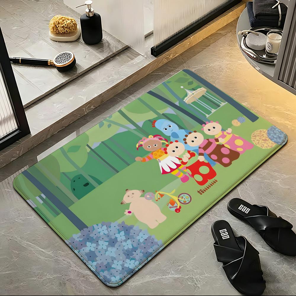 Cartoon I-In the Night G-Garden Floor Mat Soft Flannel Floor Mat Suitable for Entryways, Living Rooms, Bedrooms, and Bathrooms