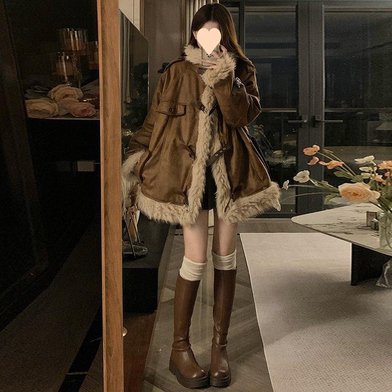 Куртка из овчины и шерсти в стиле ретро и меха для женского зимнего дизайна с ощущением ниши и свободного кроя