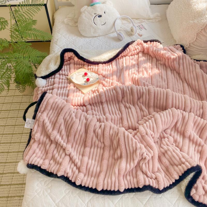 Soft Flannel Throw Blanket Lightweight Warm Bed Blanket For Bedroom Couch