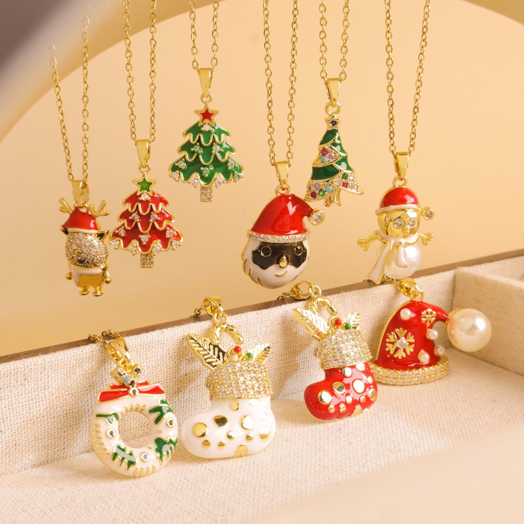 Necklace Female European and American Christmas Versatile Atmosphere Necklace Niche Design High-end Titanium Steel Accessories