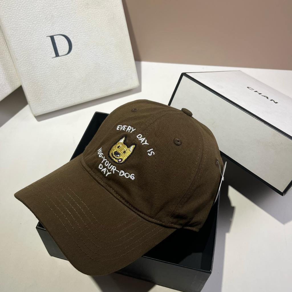 Autumn new cute embroidered puppy bone cap plain face small versatile casual baseball cap women