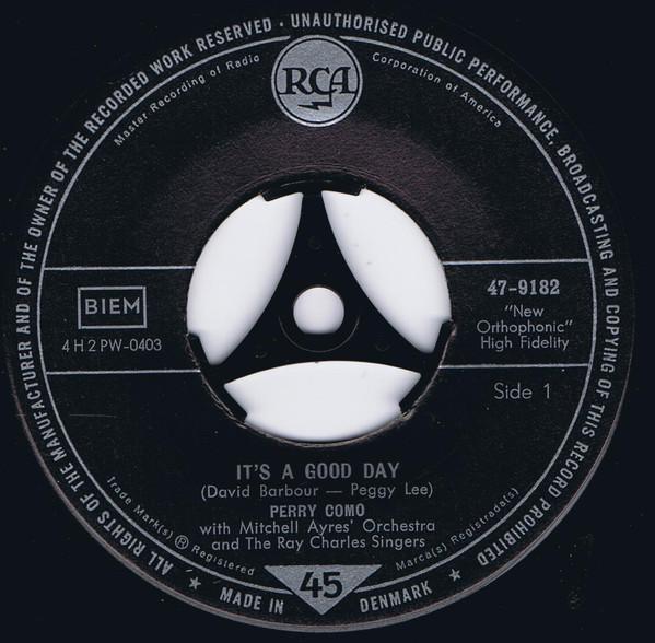 7-дюймовая пластинка PERRY COMO MITCHELL AYRES HIS OR Its A Good Day Kewpie Doll 479182 RCA Дания Поп Б/у