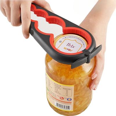 Открывалка для банок с удобным захватом для быстрого открывания крышек бутылок и банок. Повседневное использование в кулинарии.