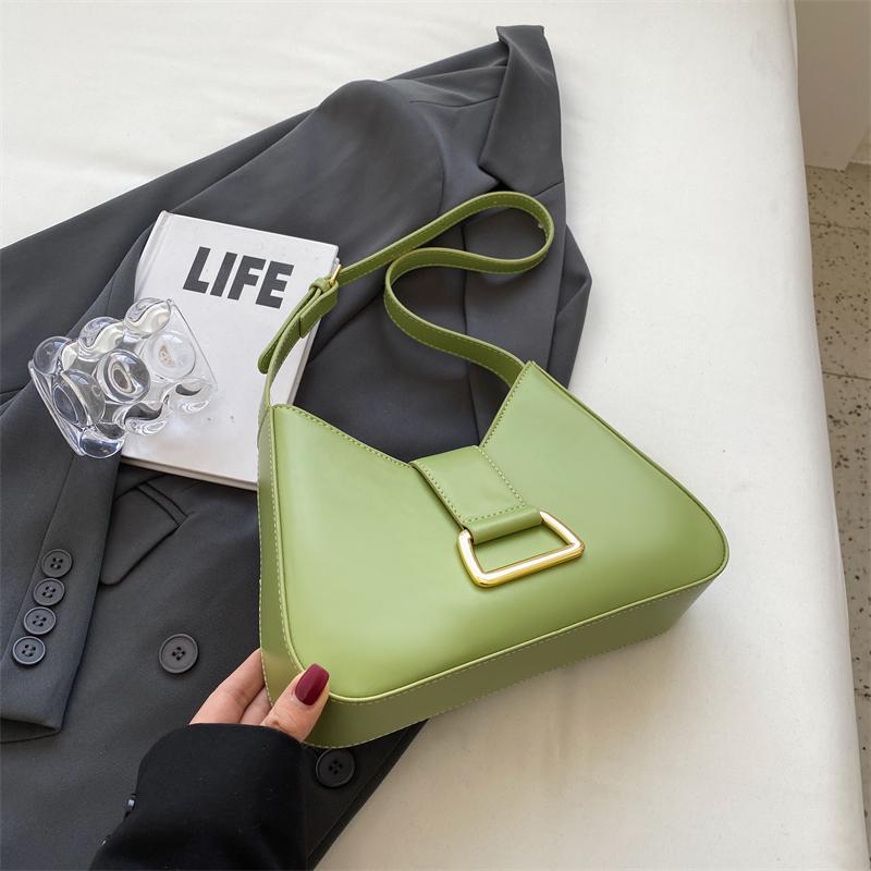 Небольшие сумки через плечо для женщин 2024 года, дизайнерские модные сумки, трендовые кожаные сумки для женщин с однотонной сумкой MIT