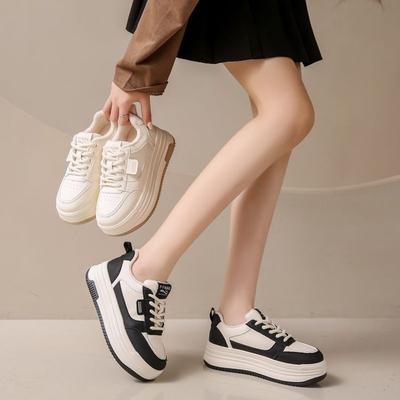 Женская обувь – Кроссовки