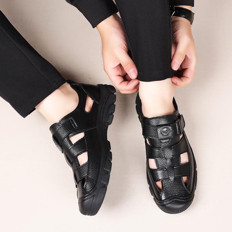 Модные коричневые римские сандалии Мужская обувь Кожаные мужские сандалии Летняя обувь Модные повседневные пляжные тапочки для отдыха на открытом воздухе Дышащая деловая обувь