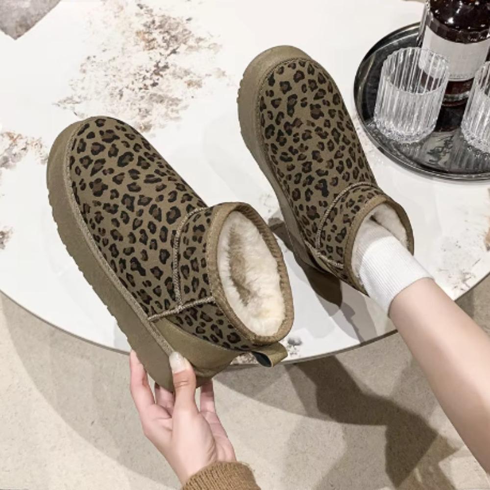 Замшевые зимние сапоги с леопардовым принтом, женские ботильоны на платформе, зимние новые утолщенные плюшевые теплые хлопковые туфли, женские сапоги, размер 36-41
